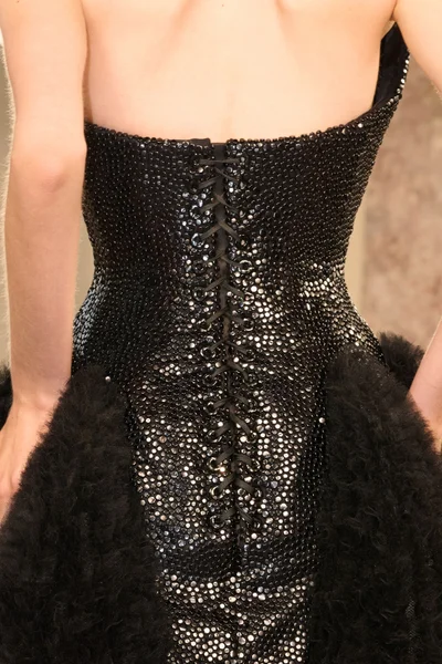 Look 25